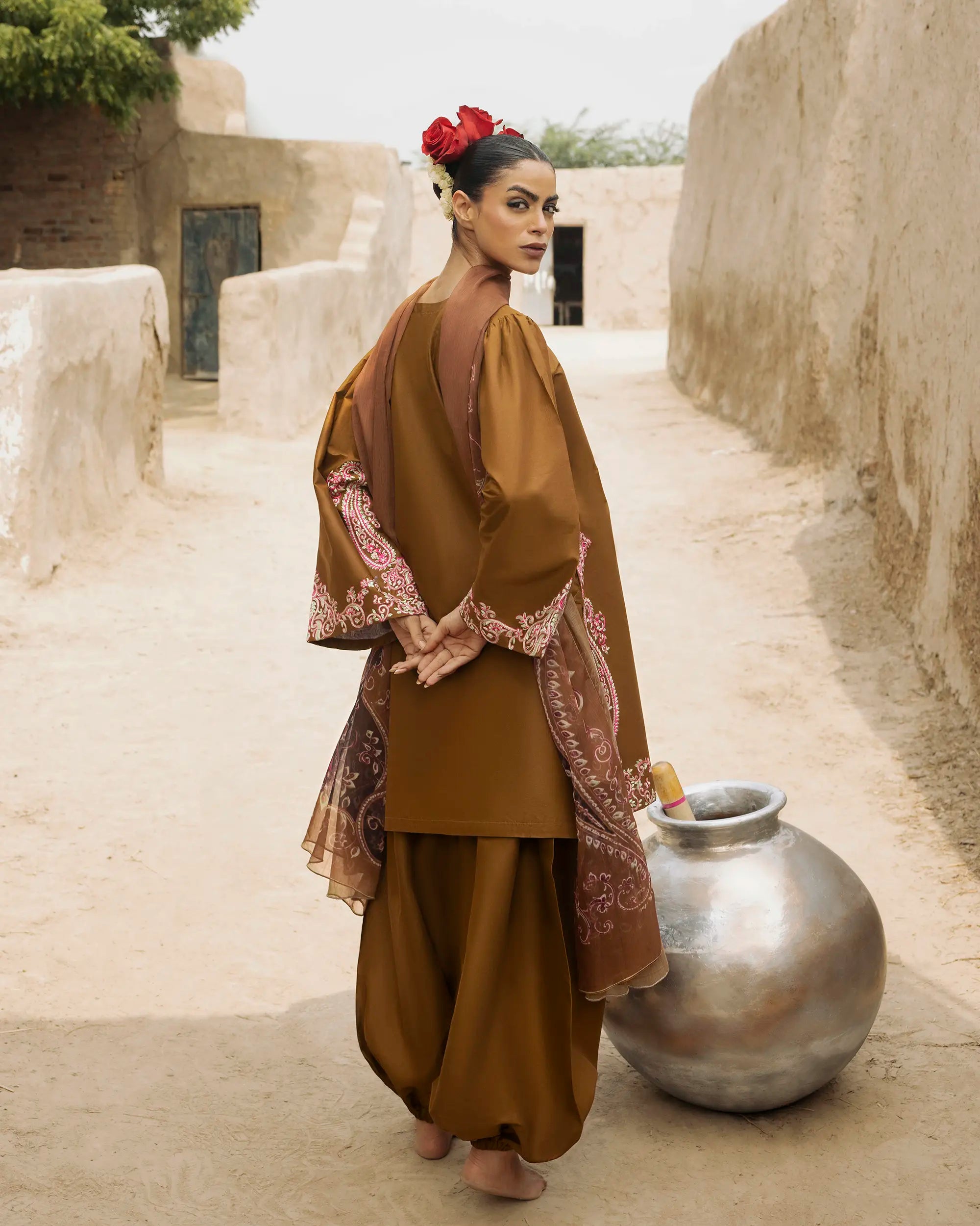 Delara - Image 4