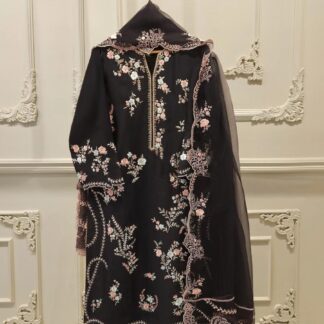 Haniya Embroiderd 3pc - Lawn